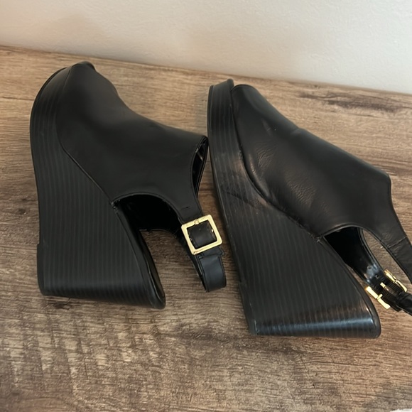 Express Peep Toe Wedges - Picture 6 of 10